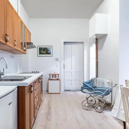 Vila Opocno ゲストハウス